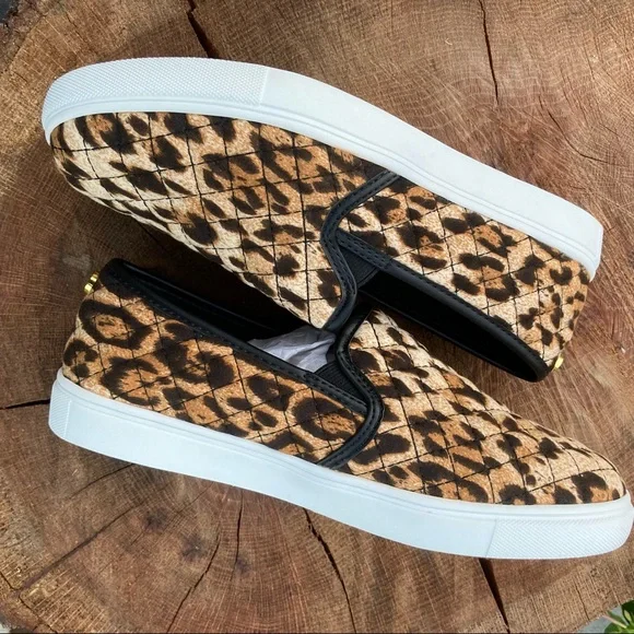 Women’s Sz 6 Leopard Slip-On Sneakers NWOB Steve Madden Shoes Animal Print - Picture 10 of 10